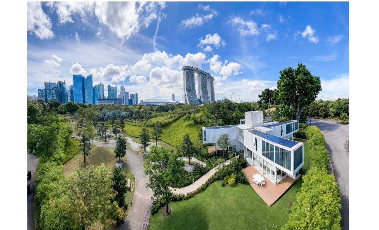 Garden Pod At Gardens By The Bay Hotell Singapore Exteriör bild